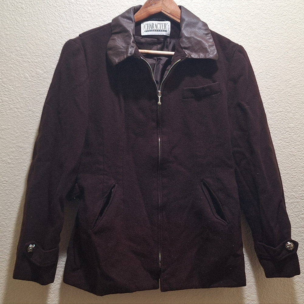 Character Brown Jacket With Colar